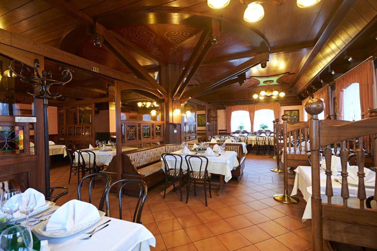 Hotel Hisa Ancka, Sencur - 3 Min To The Airport Esterno foto